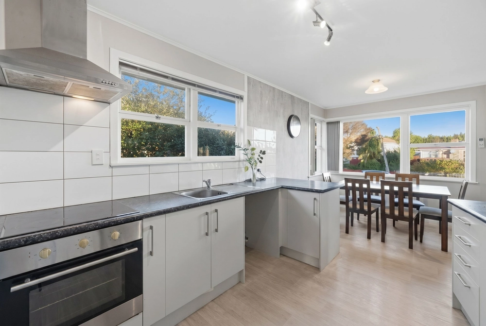 Photos of 6 Jenkins Place
