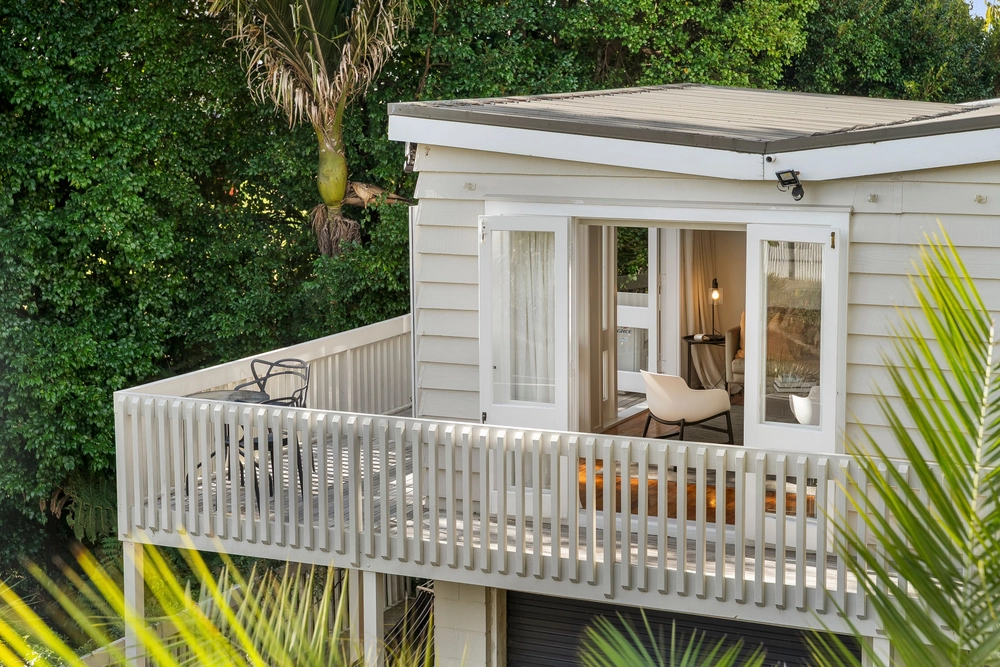 Photos of 1/289 St Heliers Bay Road