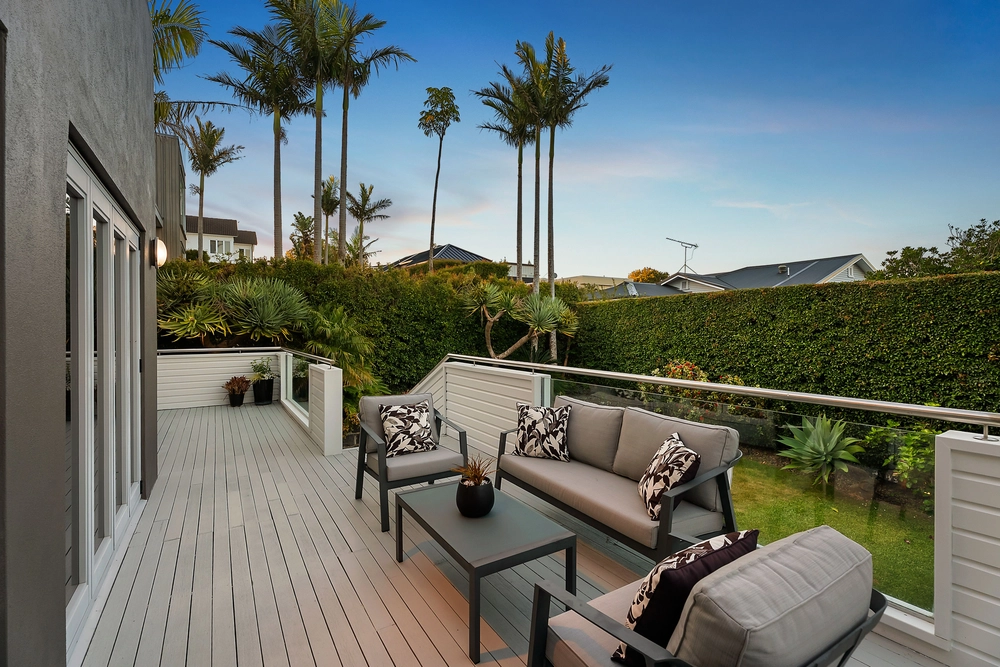 Photos of 8 Rawhitiroa Road