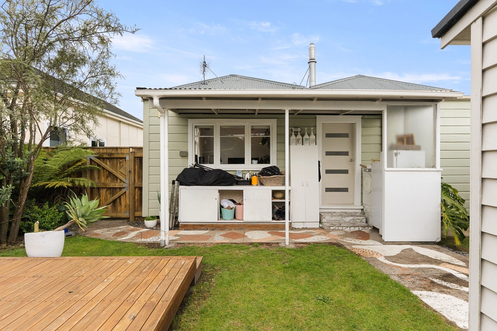 Photos of 3 Wellington Street