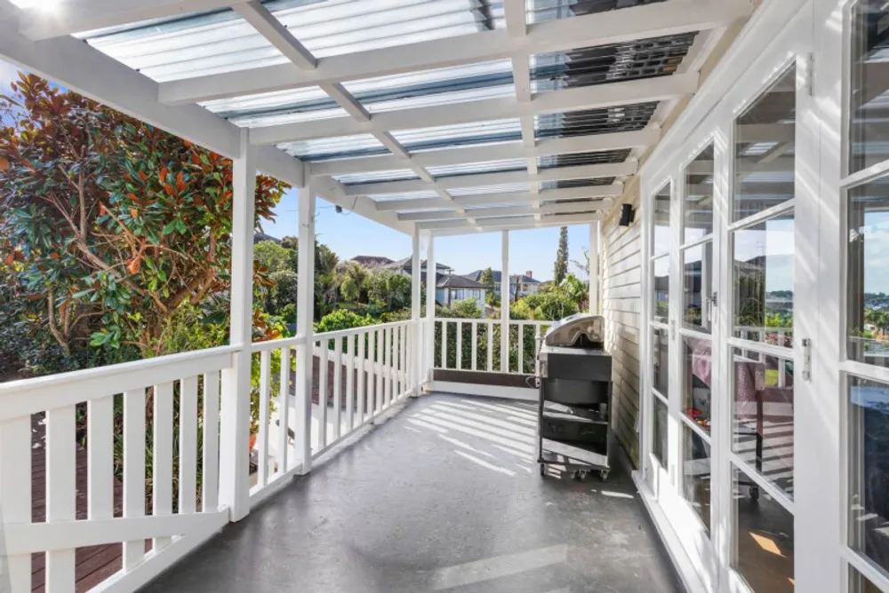 Photos of 1 McIlroy Avenue