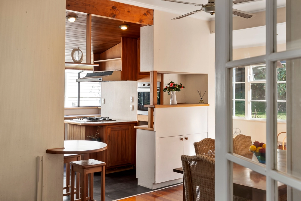 Photos of 40 Raurenga Avenue