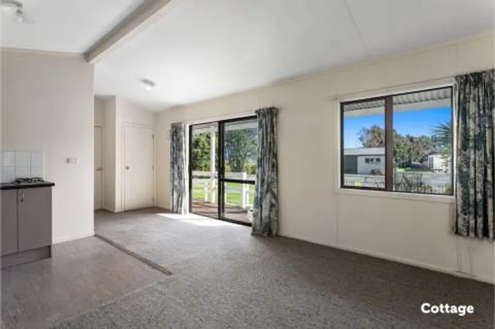 Photos of 9 Moore Road