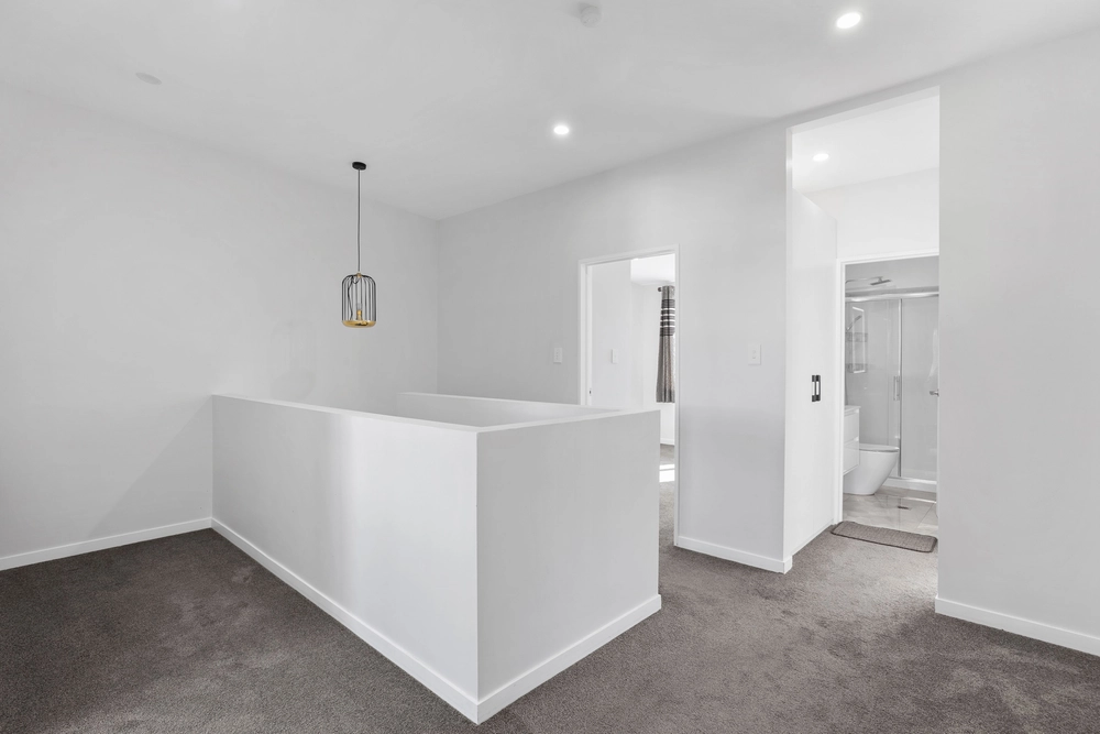 Photos of 24 Moho Lane