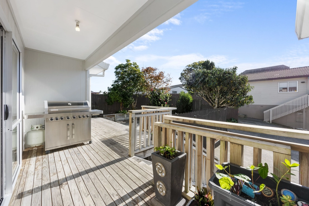 Photos of 144 Bradbury Road