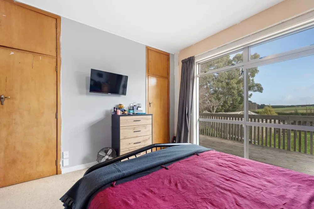 Photos of 136 Frank Street