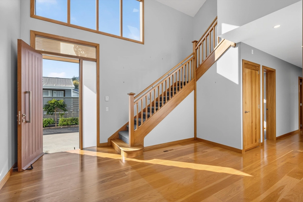 Photos of 104 Clarence Street