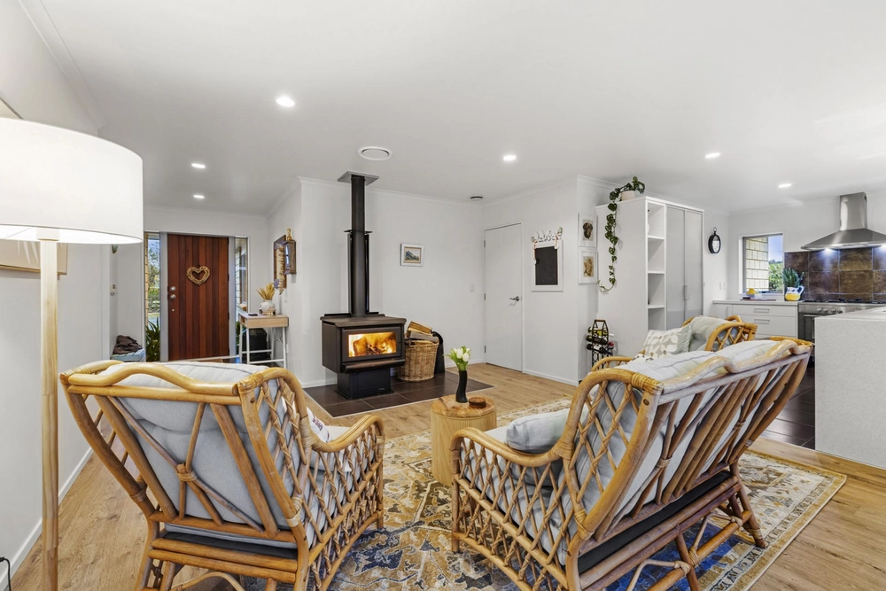Photos of 46 Glen Ida Way