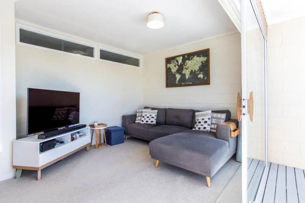 Photos of 2/72 Cockayne Crescent
