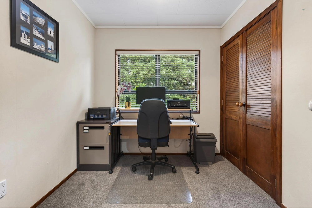 Photos of 16 Rosella Place