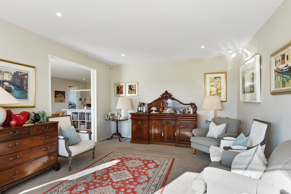 Photos of 695 McLaughlins Road