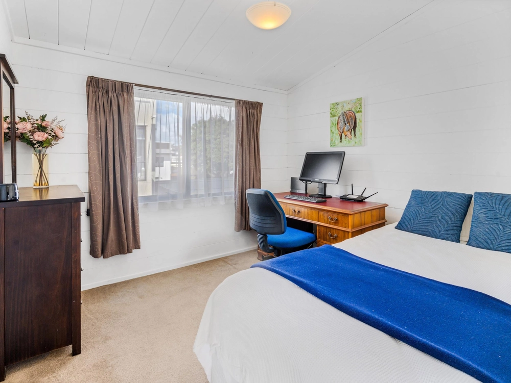 Photos of 3 Hattaway Avenue