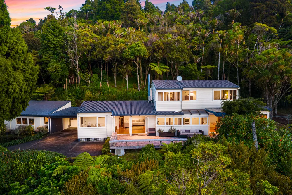 Photos of 858 West Coast Road