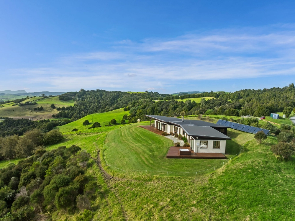 Photos of 157 McAlister Road