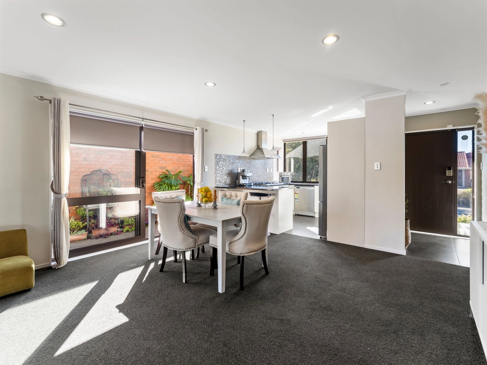Photos of 34 Tarapiroe Avenue