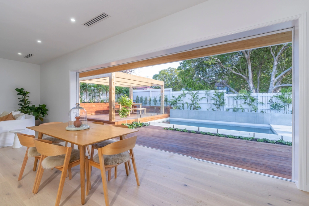 Photos of 122 Crummer Road