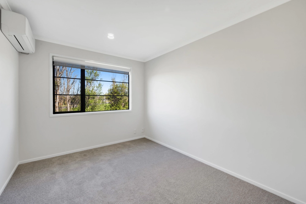 Photos of 67 Kelvin Hart Drive