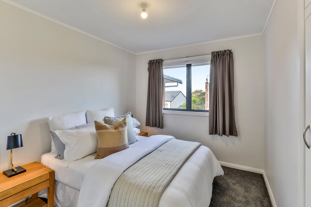 Photos of 88 Tiroroa Avenue