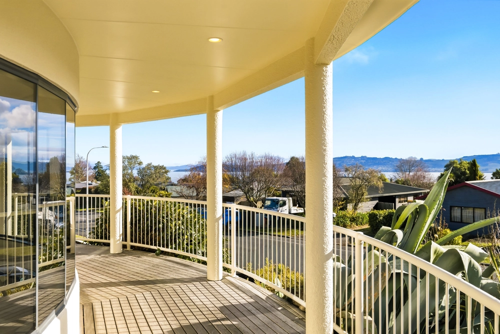 Photos of 45 Arrowsmith Avenue