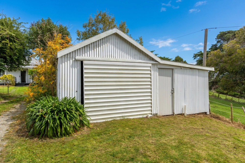 Photos of 70 Biddle Road