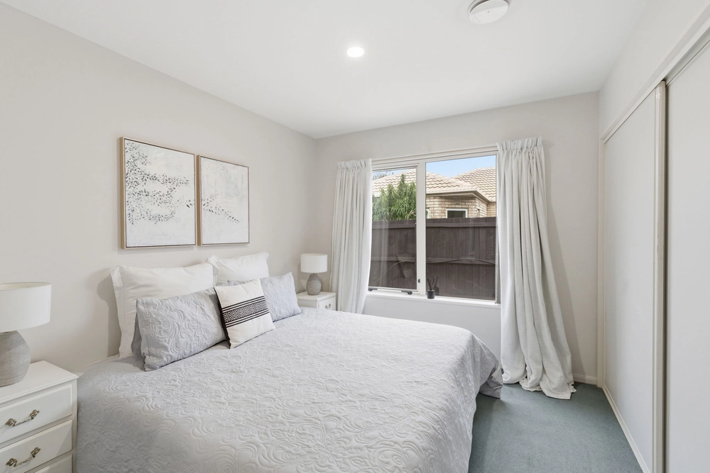 Photos of 18 Harvard Avenue