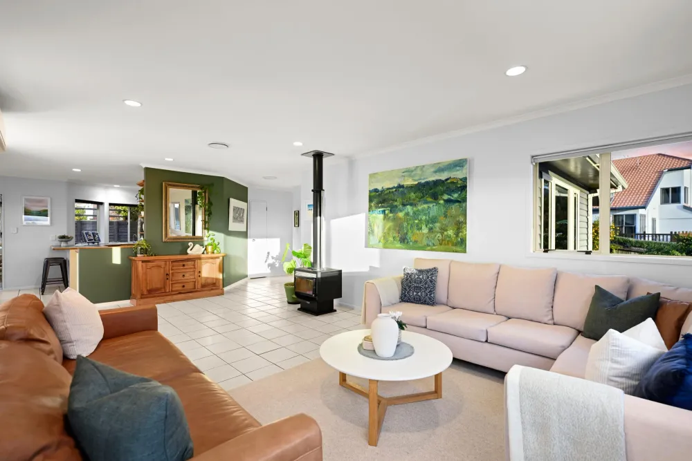 Photos of 5 Strata View