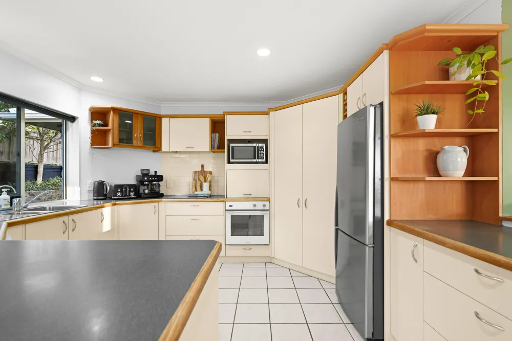 Photos of 5 Strata View