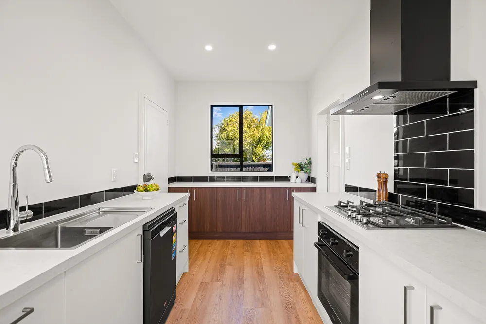 Photos of 26 Mackworth Street