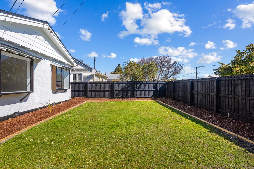 Photos of 26 Mackworth Street