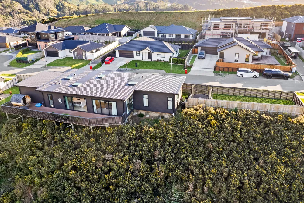 Photos of 37 Schooner Drive