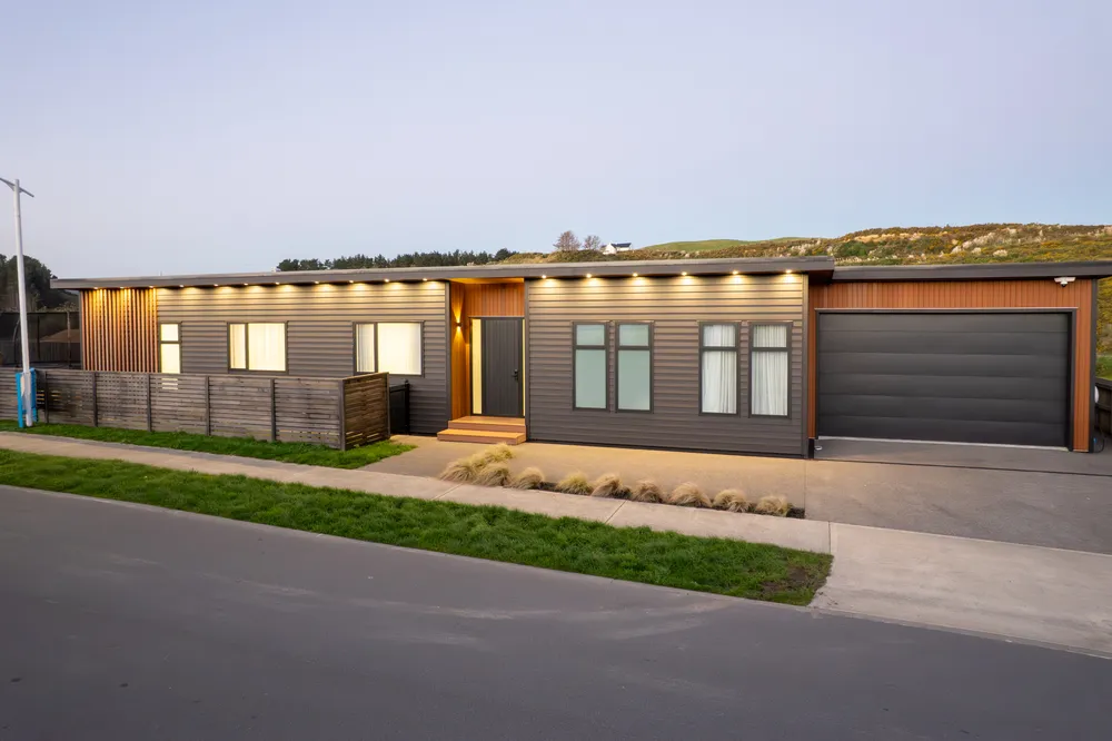 Photos of 37 Schooner Drive