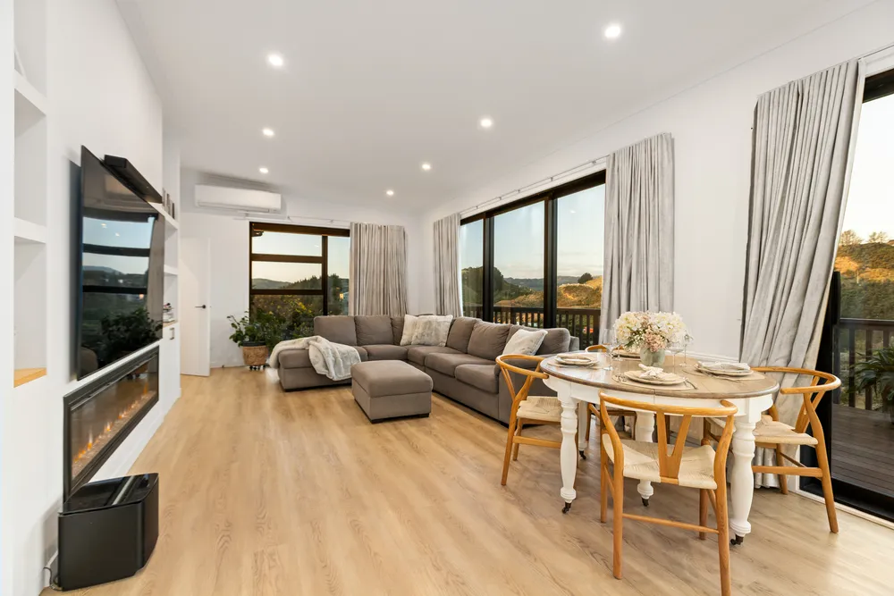 Photos of 37 Schooner Drive