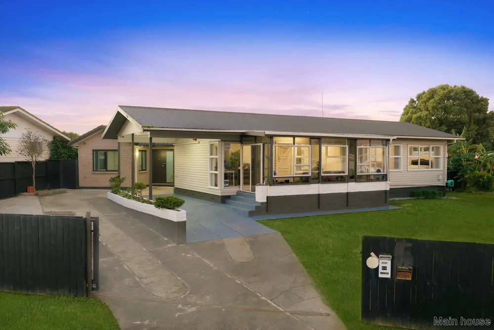 Photos of 66 Sunlands Drive