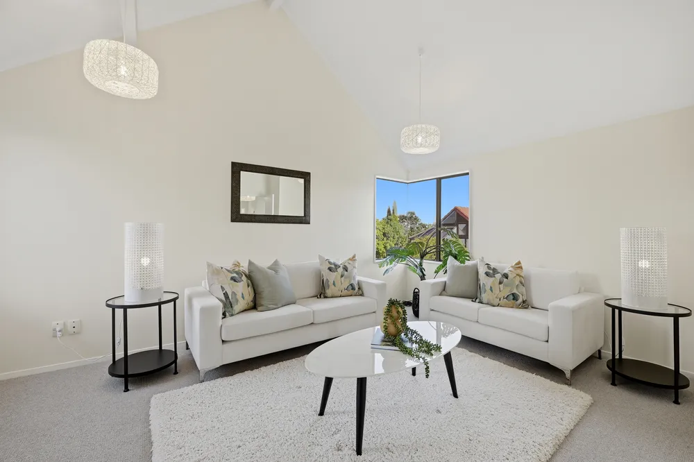 Photos of 2/1 Aramoana Avenue