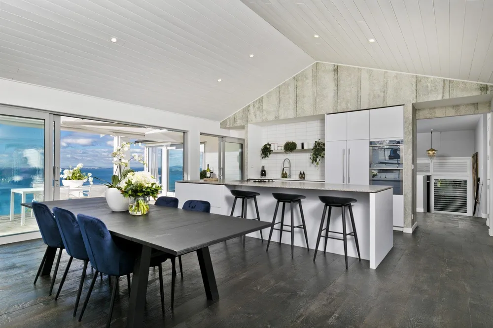 Photos of 63 Tiri Road