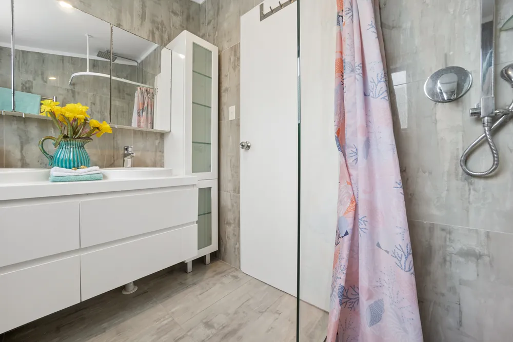 Photos of 19 Tongariro Street
