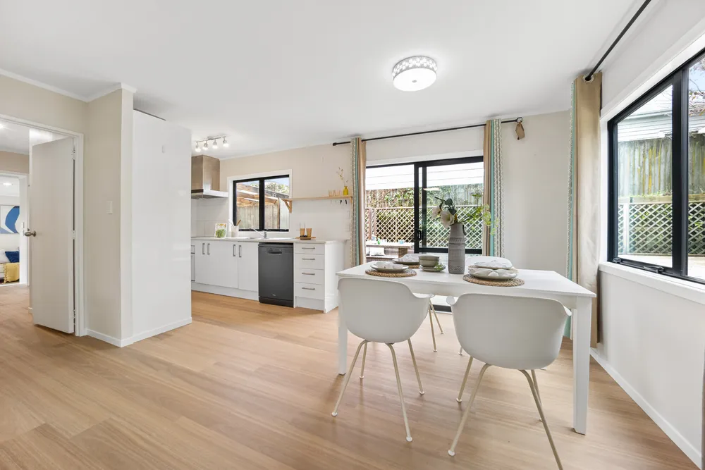 Photos of 19 Tongariro Street