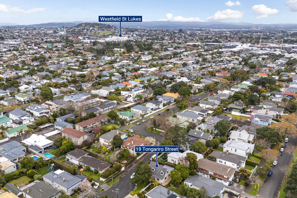 Photos of 19 Tongariro Street