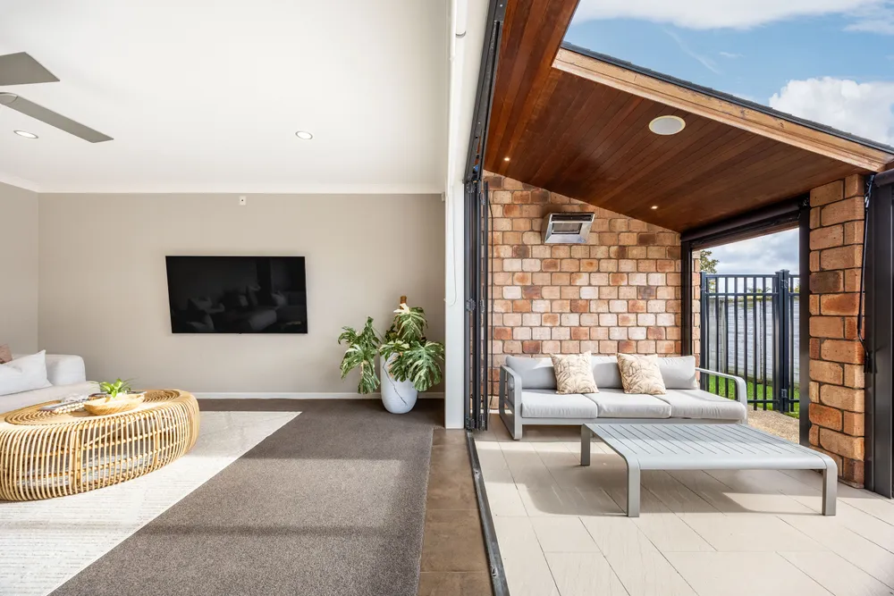 Photos of 15 Maple Lane
