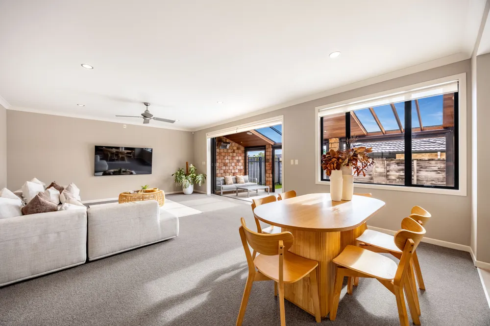 Photos of 15 Maple Lane