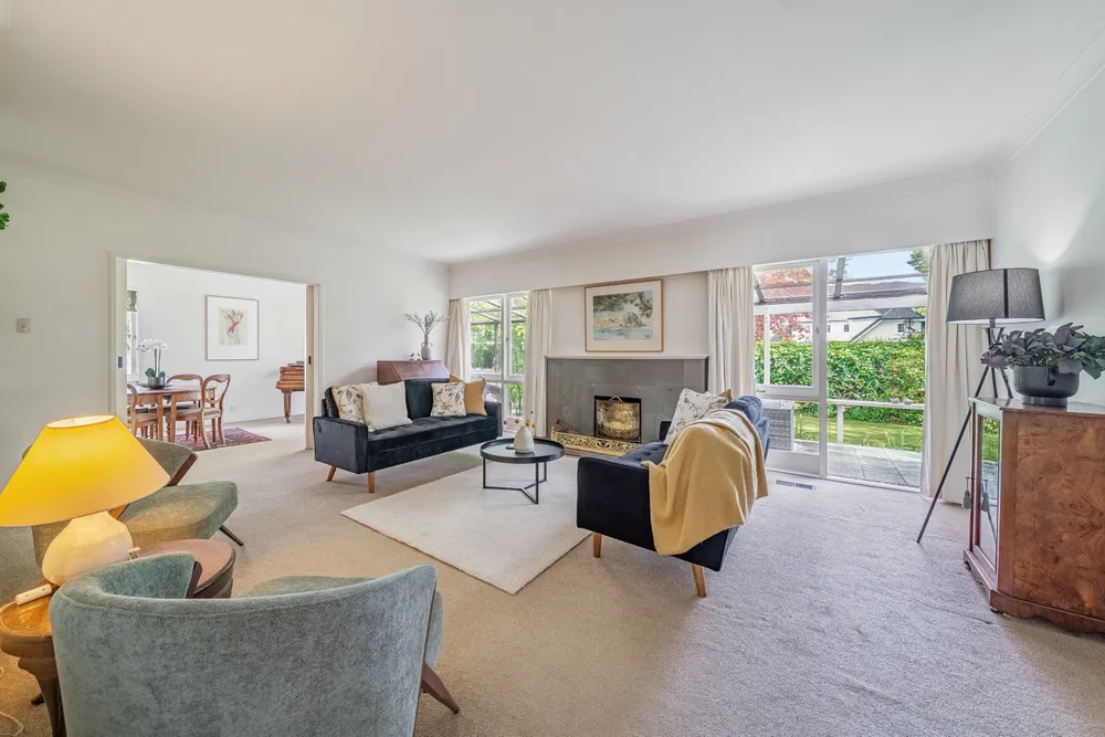 Photos of 361 Fergusson Drive