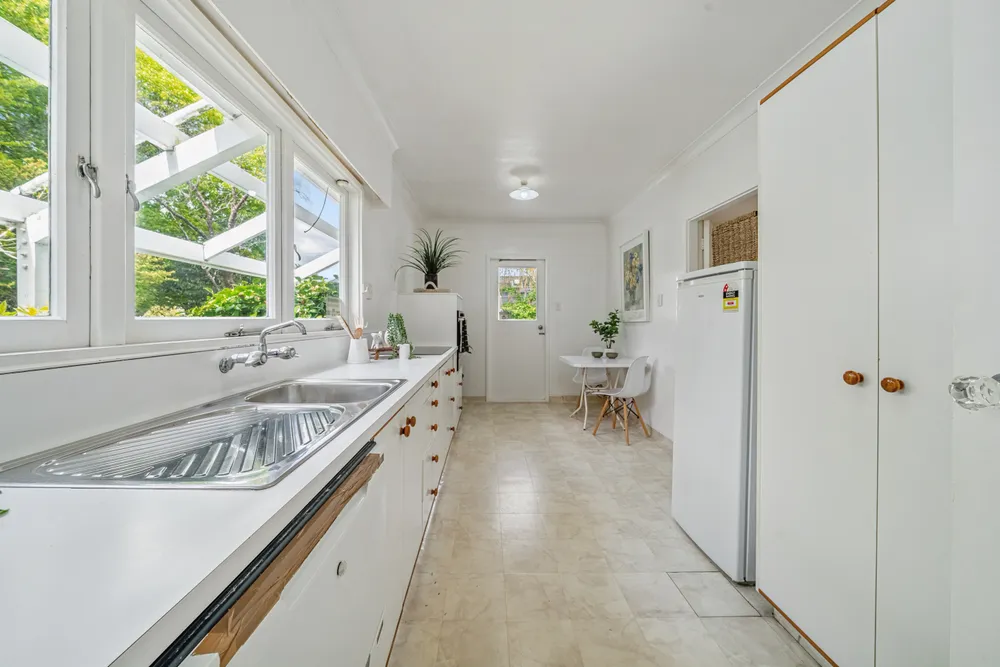 Photos of 361 Fergusson Drive