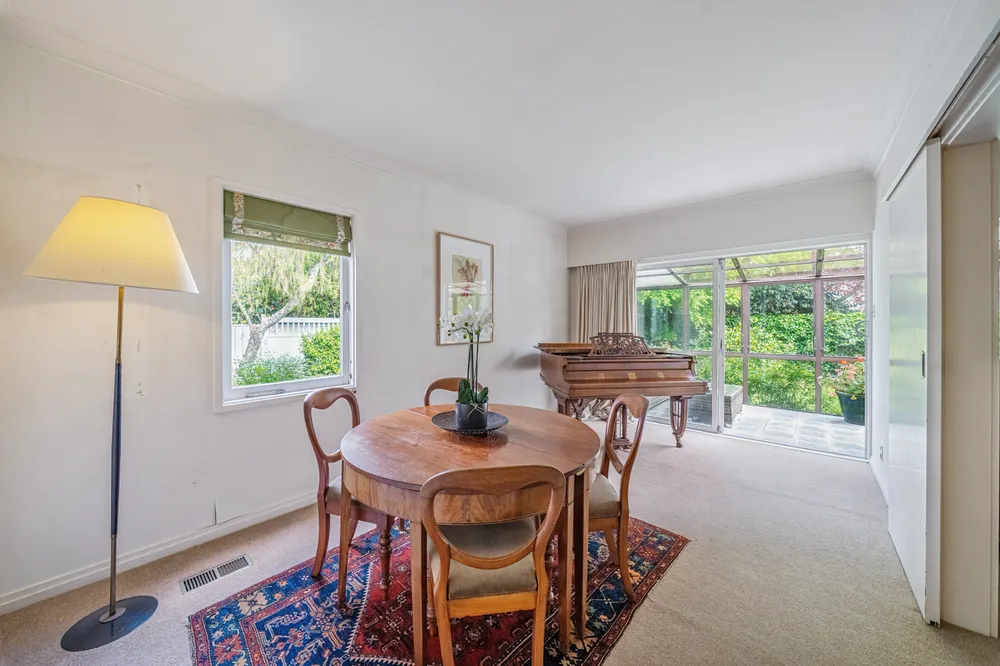 Photos of 361 Fergusson Drive