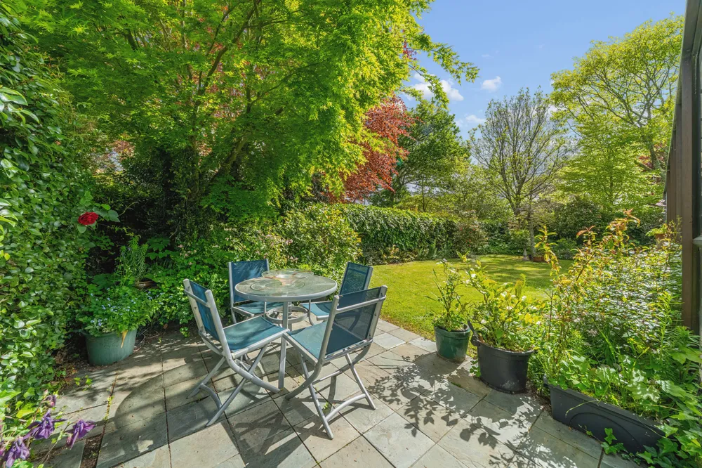 Photos of 361 Fergusson Drive