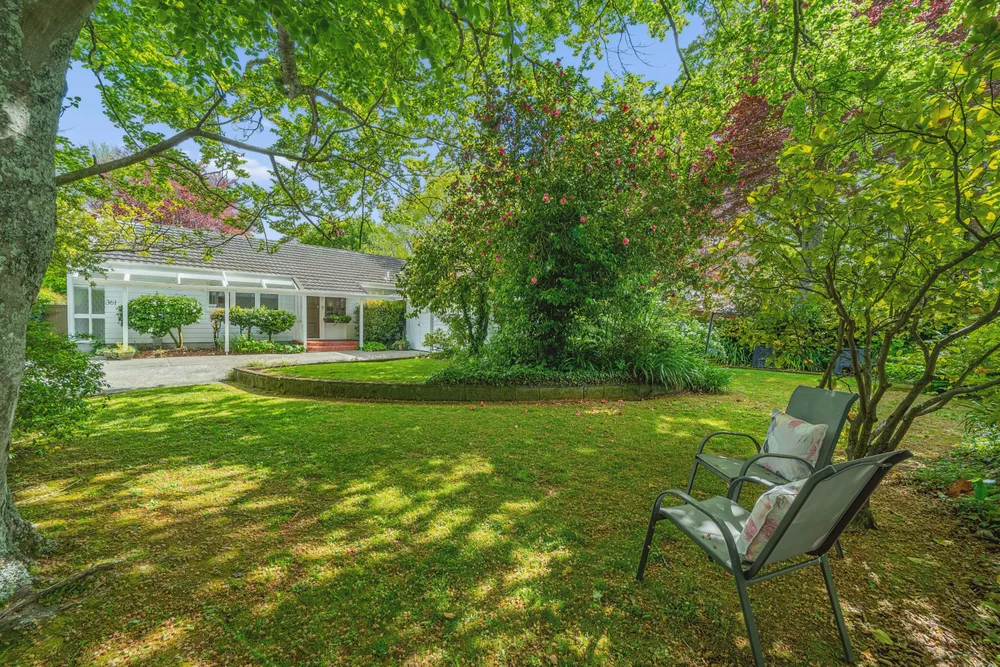 Photos of 361 Fergusson Drive