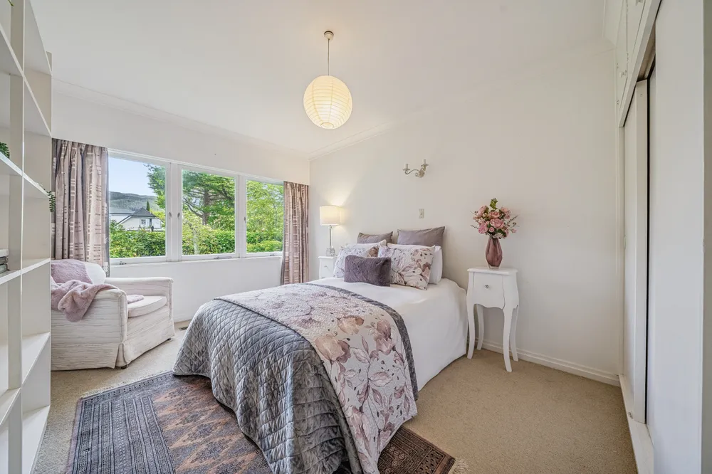 Photos of 361 Fergusson Drive