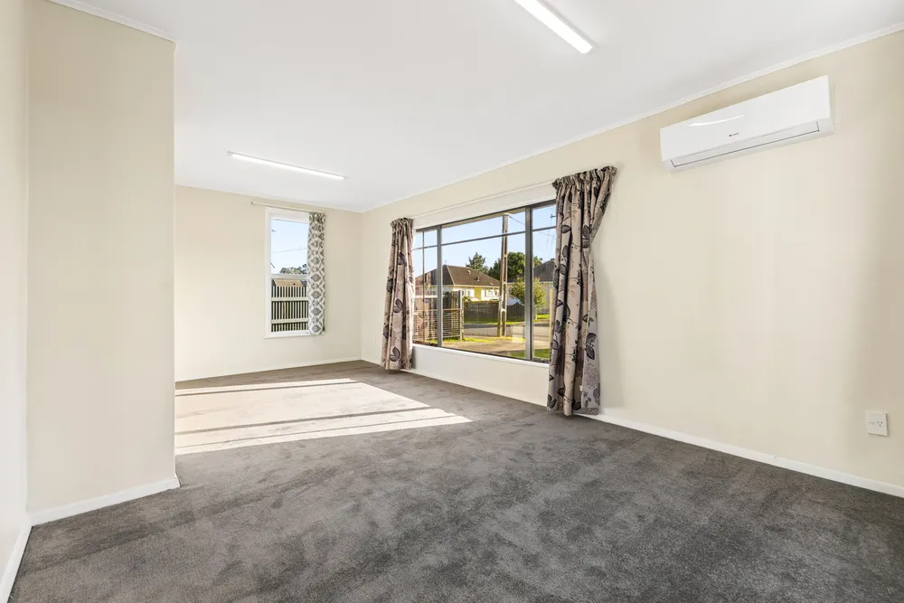 Photos of 33 Pearl Baker Drive