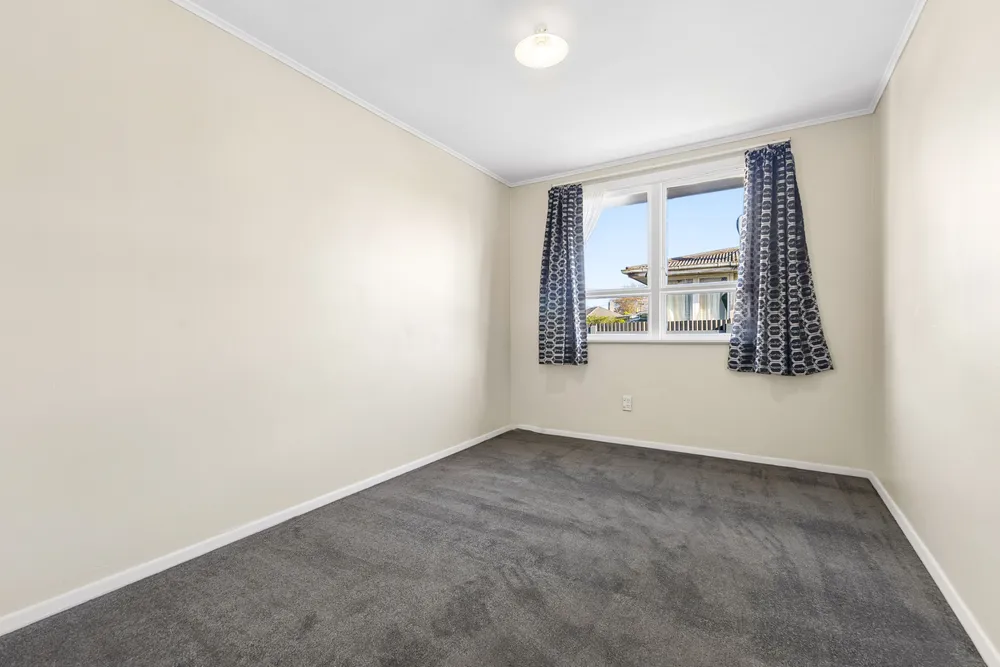 Photos of 33 Pearl Baker Drive