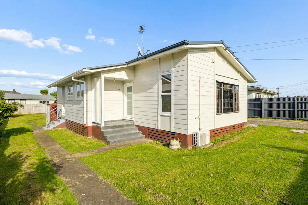 Photos of 33 Pearl Baker Drive