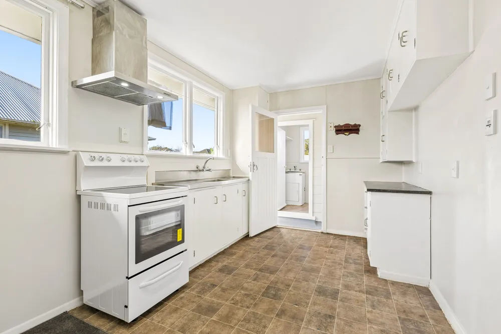 Photos of 33 Pearl Baker Drive